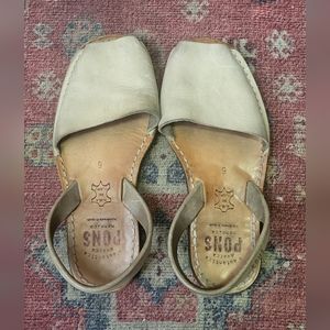 Avarcas Pons Clasaic Style Sandals Sand Color